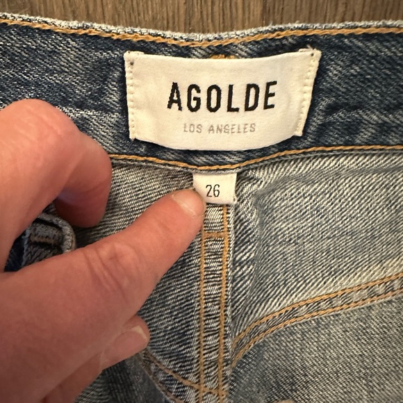 Beautifully crafted Agolde Riley jeans size 26. In great condition just too sm. - Picture 3 of 8